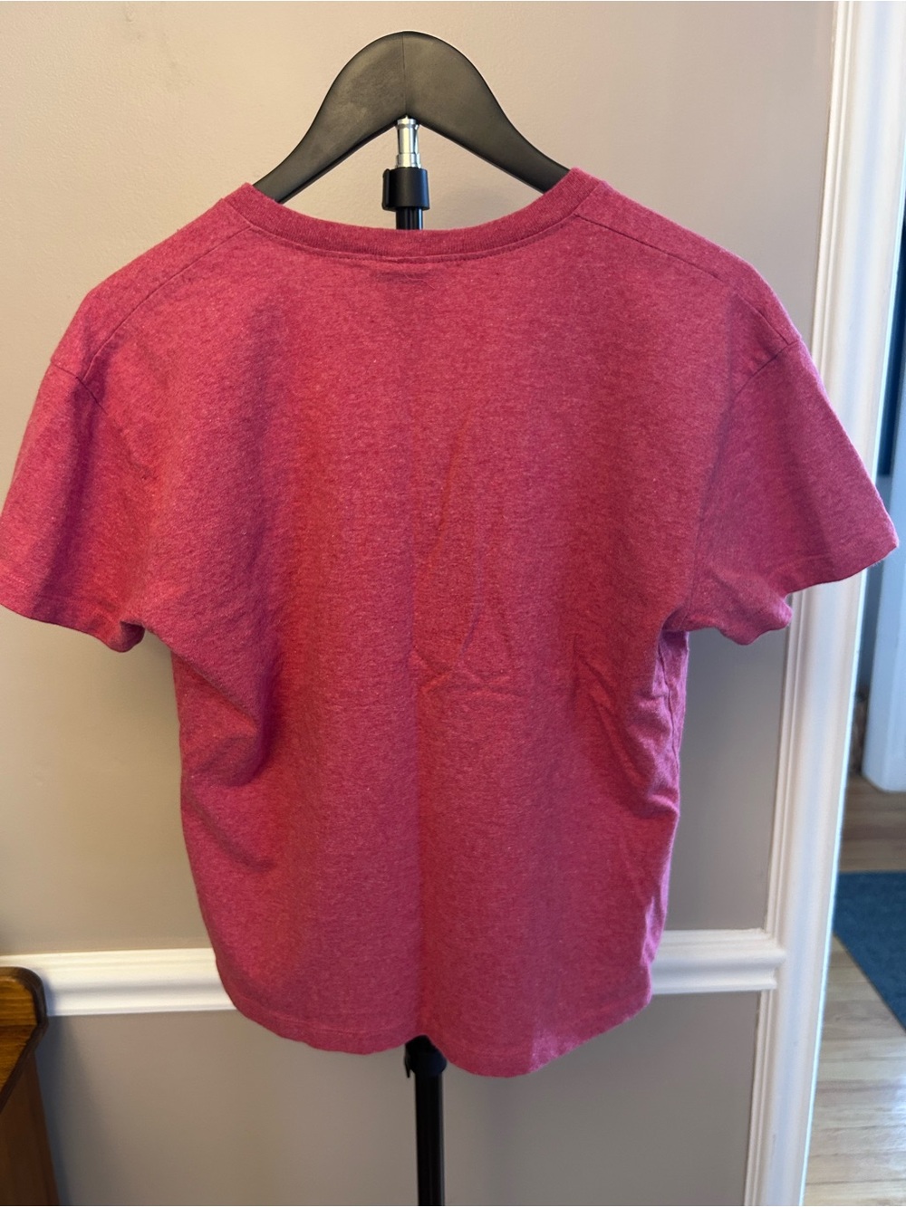 UNIONBAY Heathered Raspberry V-Neck Short Sleeve Tee - Picture 4 of 4